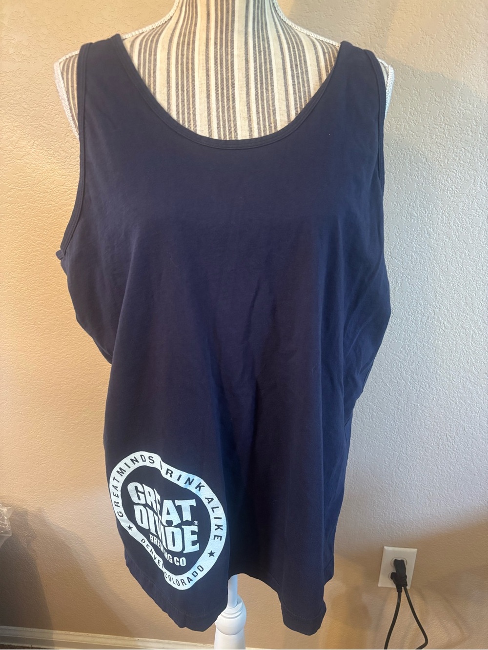 Great Divide Brewing Tank Top Medium Navy Blue w/Light Blue Logo Denver Colorado - Picture 6 of 13